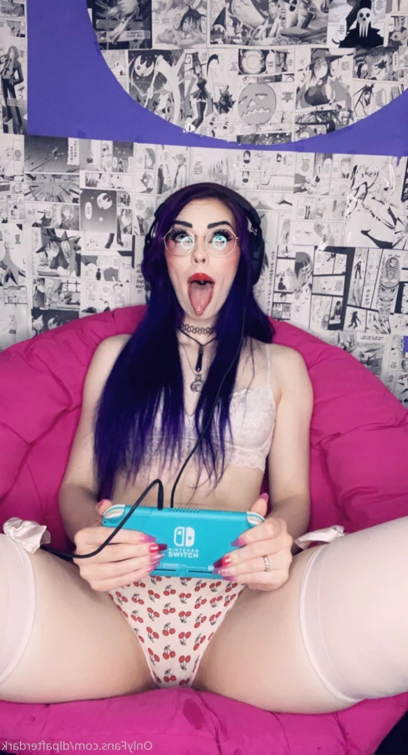 Dyed Little Princess [ dlpafterdark ] Onlyfans leaked photo 10077028 on Hotleaks.tv