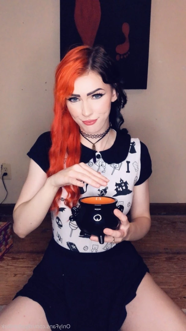 Dyed Little Princess [ dlpafterdark ] Onlyfans leaked photo 10077357 on Hotleaks.tv