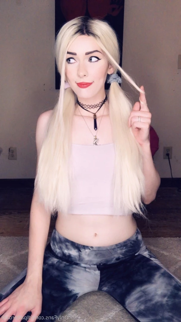 Dyed Little Princess [ dlpafterdark ] Onlyfans leaked photo 10078125 on Hotleaks.tv