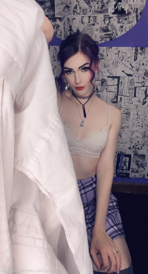 Dyed Little Princess [ dlpafterdark ] Onlyfans leaked photo 10078682 on Hotleaks.tv