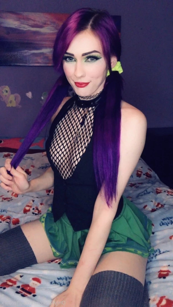 Dyed Little Princess [ dlpafterdark ] Onlyfans leaked photo 10081771 on Hotleaks.tv