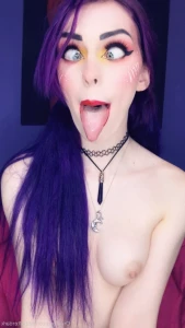 10082843