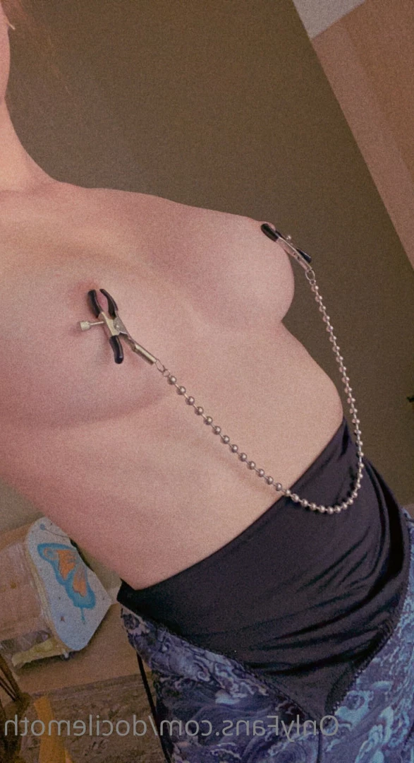moth [ docilemoth ] Onlyfans leaked photo 8944763 on Hotleaks.tv