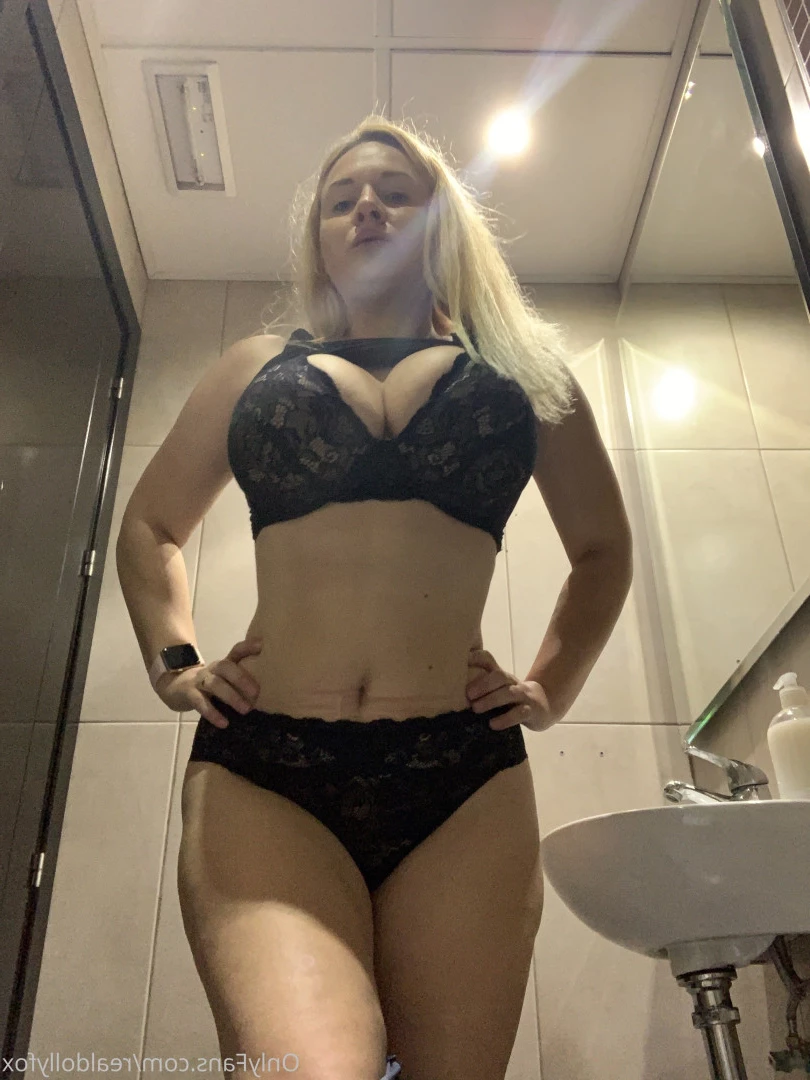 Dolly Fox VIP [ dollyfoxvip ] Onlyfans leaked photo 9080060 on Hotleaks.tv
