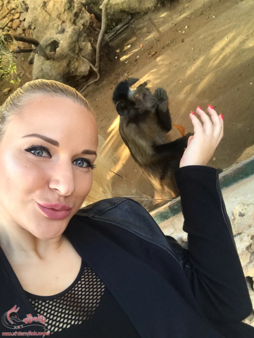 Dolly Fox VIP [ dollyfoxvip ] Onlyfans leaked photo 9091585 on Hotleaks.tv