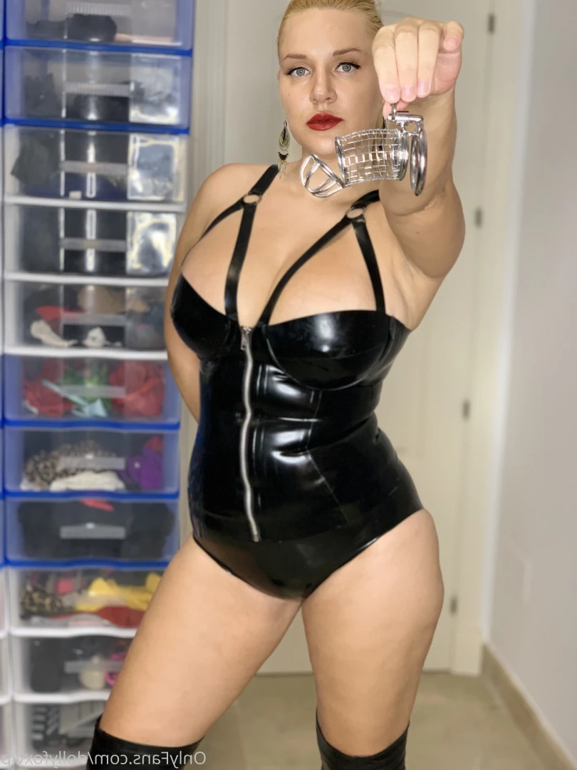Dolly Fox VIP [ dollyfoxvip ] Onlyfans leaked photo 9095780 on Hotleaks.tv