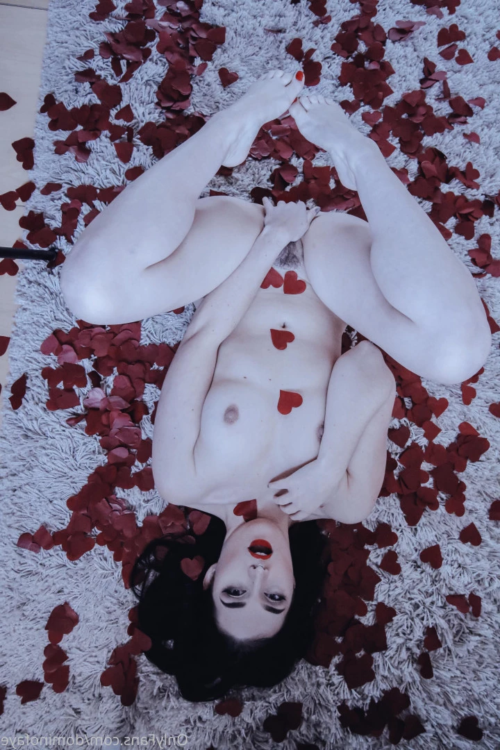 Legendary tease [ dominofaye ] Onlyfans leaked photo 8763480 on Hotleaks.tv