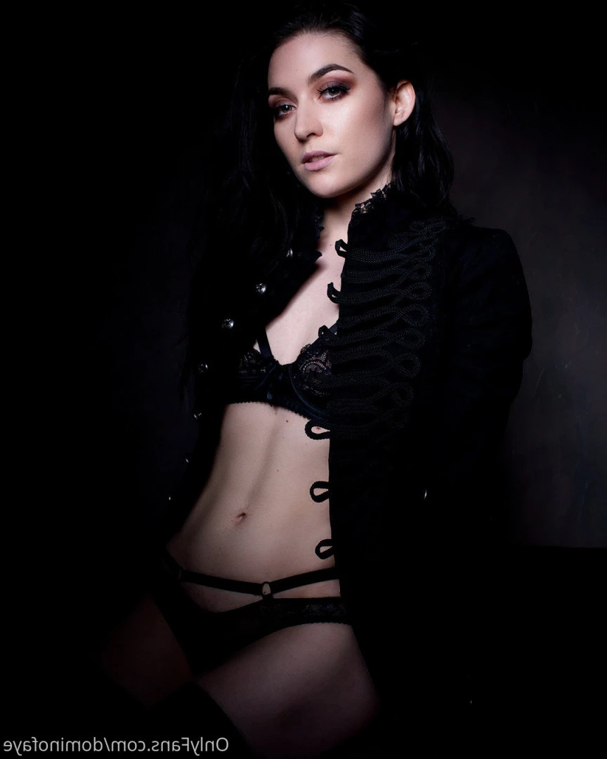 Legendary tease [ dominofaye ] Onlyfans leaked photo 8766185 on Hotleaks.tv