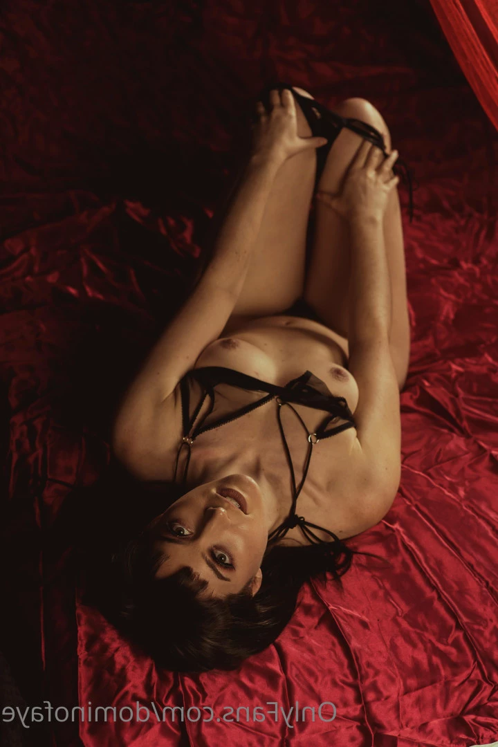 Legendary tease [ dominofaye ] Onlyfans leaked photo 8774905 on Hotleaks.tv