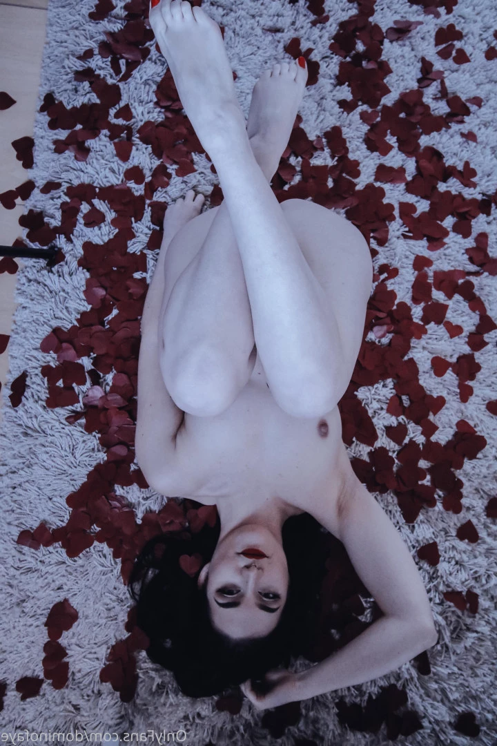 Legendary tease [ dominofaye ] Onlyfans leaked photo 8785400 on Hotleaks.tv