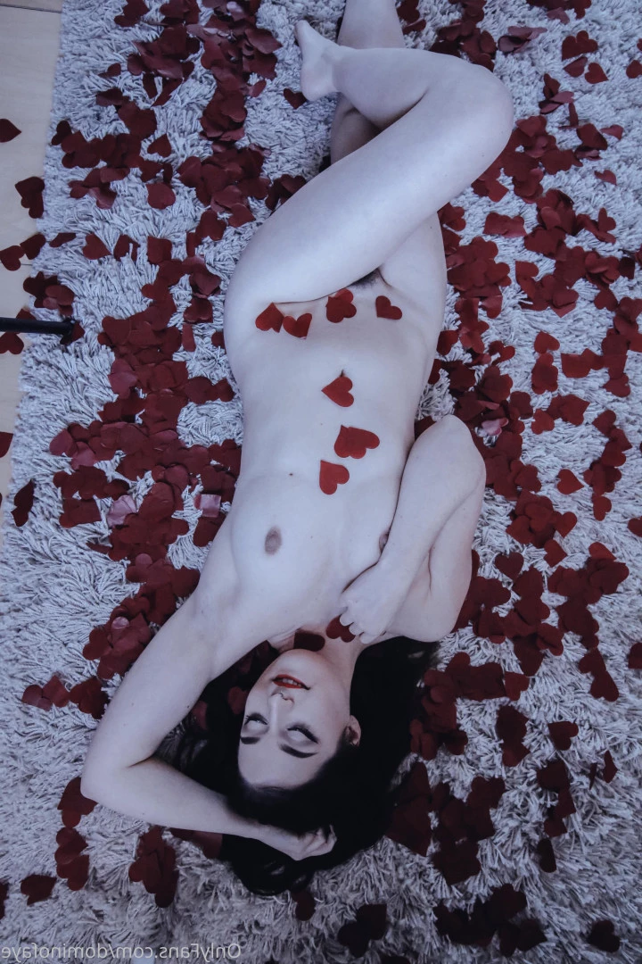 Legendary tease [ dominofaye ] Onlyfans leaked photo 8801876 on Hotleaks.tv