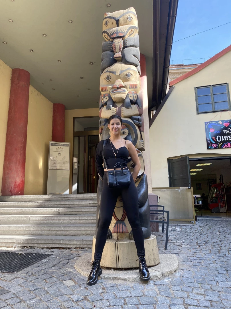Lady Dee [ ladydeeofficial ] Onlyfans leaked photo 8722178 on Hotleaks.tv