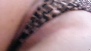 10435987