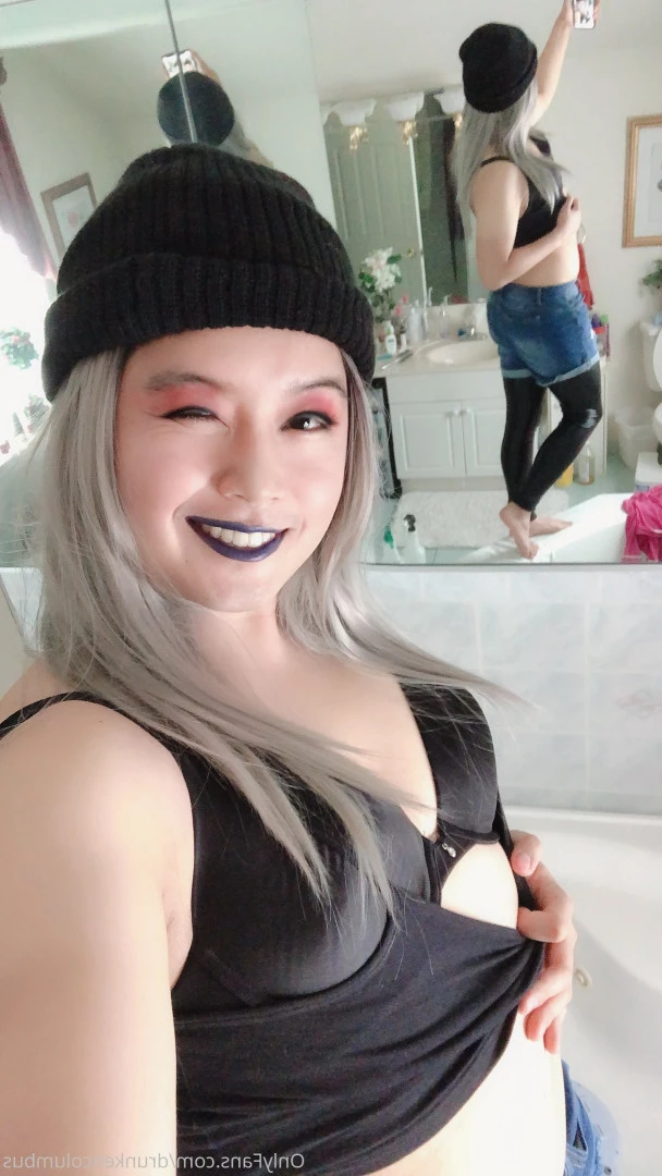 Viv Columbus⛵️ [ drunkencolumbus ] Onlyfans leaked photo 8614721 on Hotleaks.tv