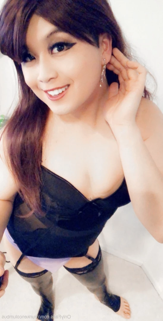 Viv Columbus⛵️ [ drunkencolumbus ] Onlyfans leaked photo 8616901 on Hotleaks.tv