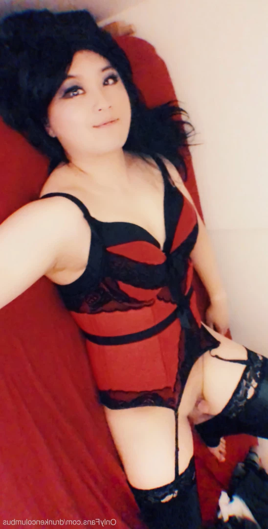 Viv Columbus⛵️ [ drunkencolumbus ] Onlyfans leaked photo 8619822 on Hotleaks.tv