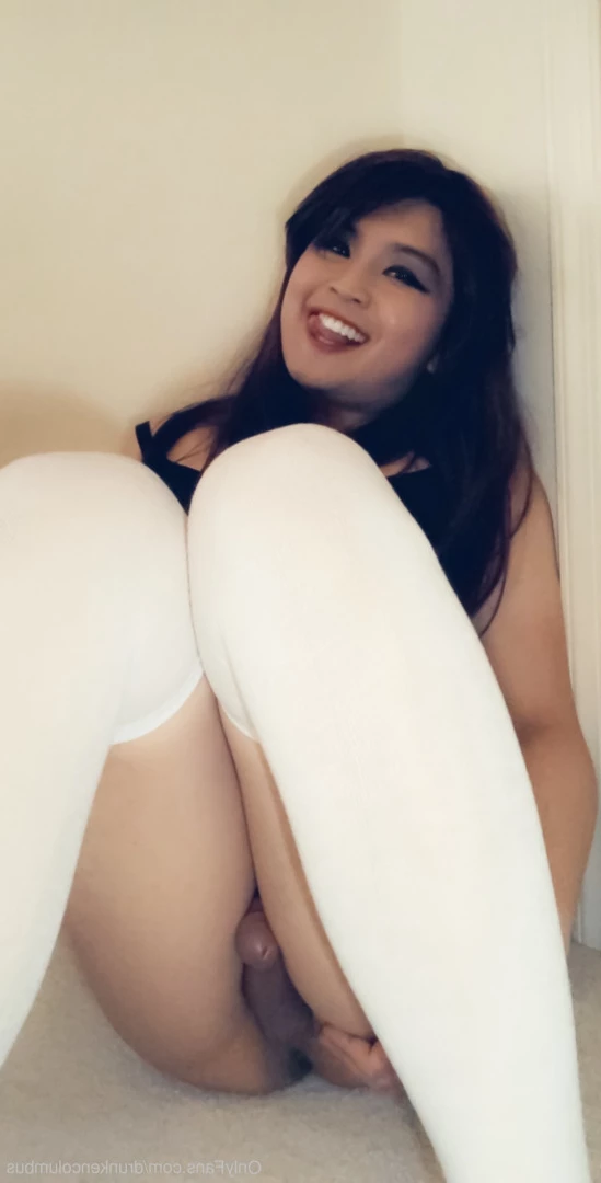 Viv Columbus⛵️ [ drunkencolumbus ] Onlyfans leaked photo 8622567 on Hotleaks.tv