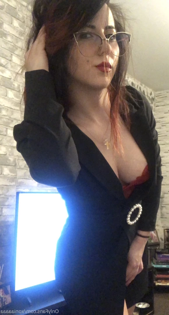 Elena [ elena_xonia ] Onlyfans leaked photo 10255492 on Hotleaks.tv