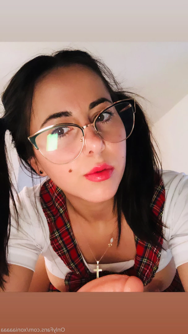 Elena [ elena_xonia ] Onlyfans leaked photo 10256842 on Hotleaks.tv