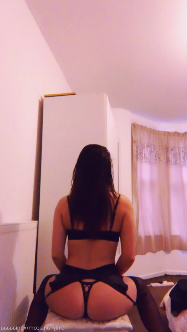 Elena [ elena_xonia ] Onlyfans leaked photo 10257923 on Hotleaks.tv
