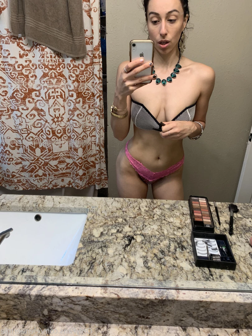 elenaermie Onlyfans leaked photo 8987768 on Hotleaks.tv