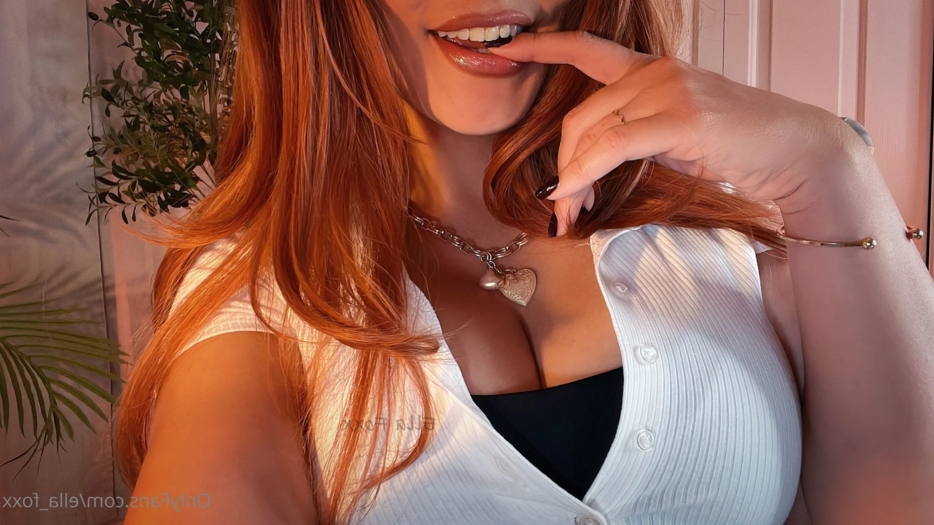 Ella Foxx [ ella_foxx ] Onlyfans leaked photo 14330159 on Hotleaks.tv