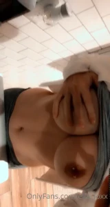 Ella Foxx [ ella_foxx ] Onlyfans leaked video 14990929 on Hotleaks.tv