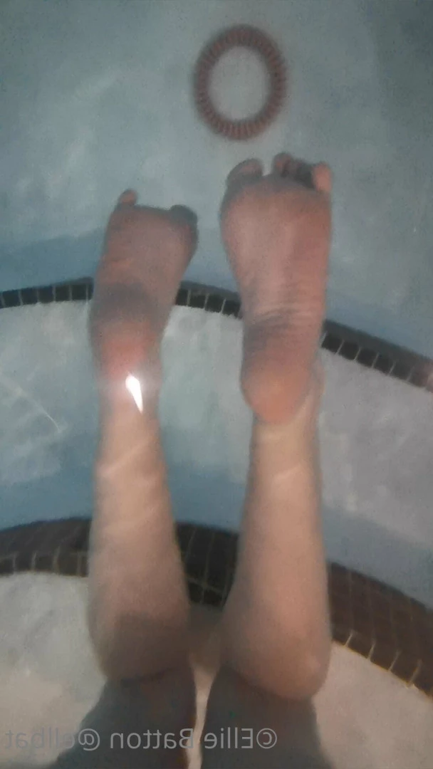 Ellie Batton [ ellbat ] Onlyfans leaked photo 8587716 on Hotleaks.tv