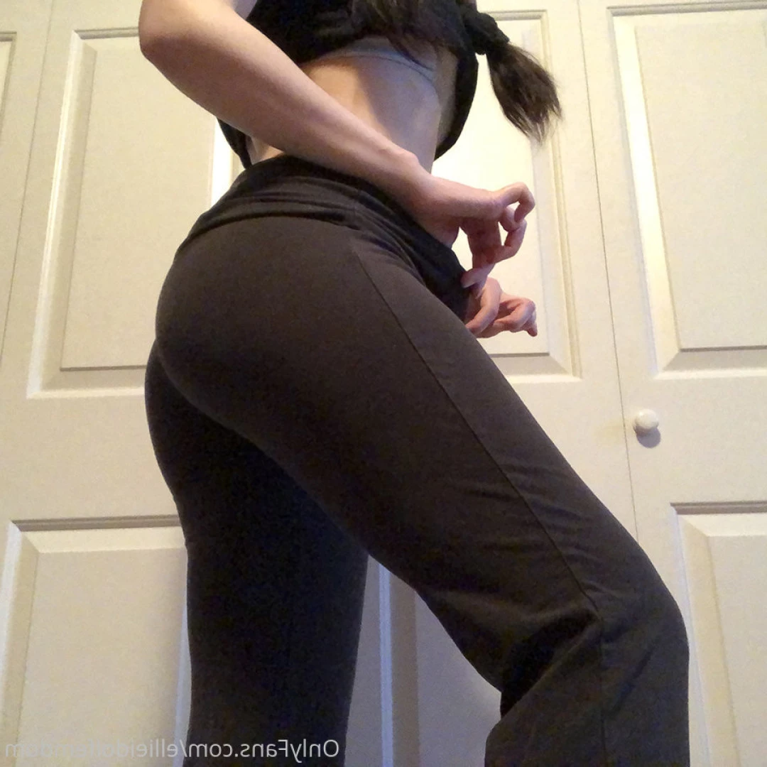 Ellie Idol Femdom [ ellieidolfemdom ] Onlyfans leaked photo 10055814 on Hotleaks.tv