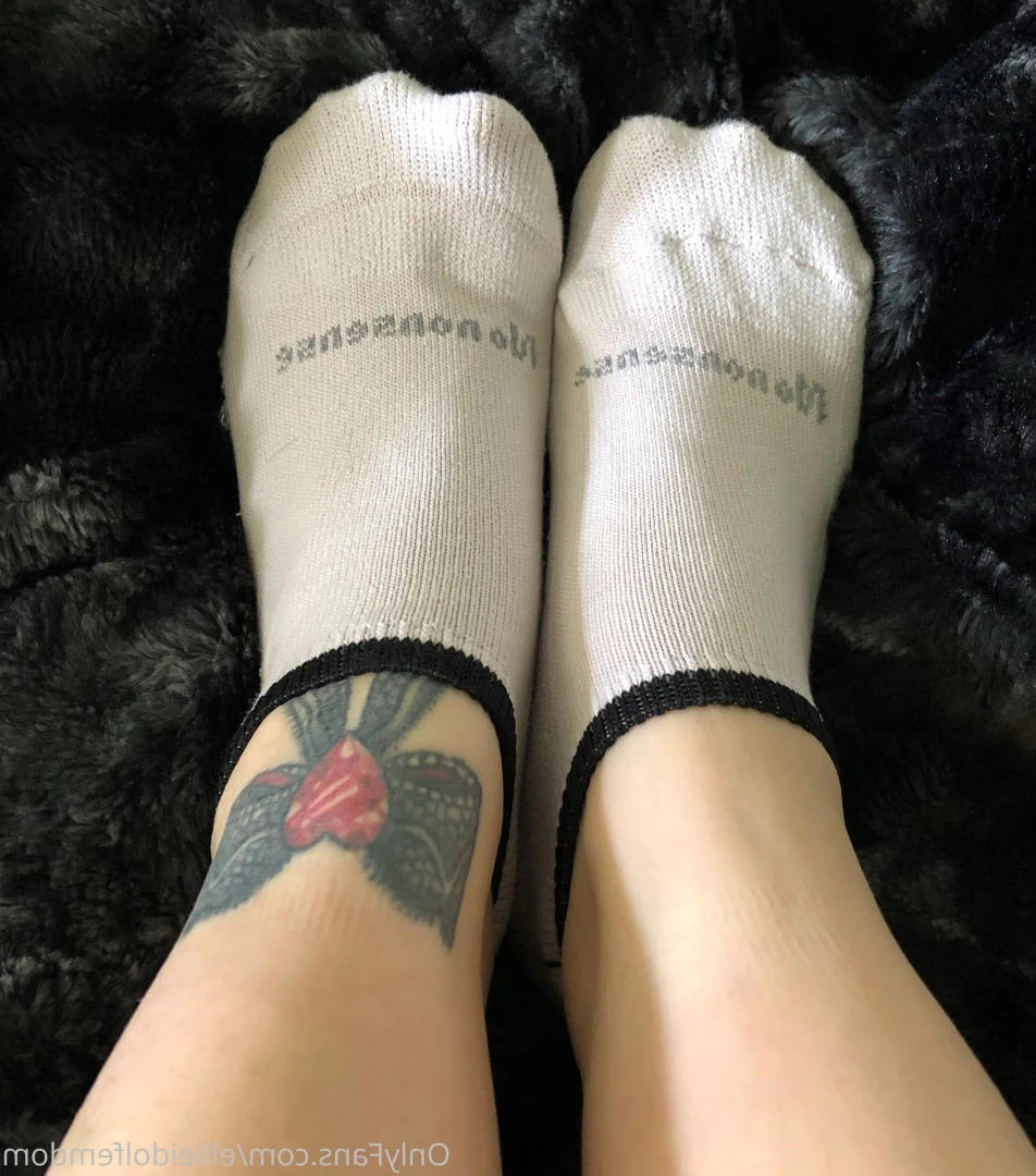 Ellie Idol Femdom [ ellieidolfemdom ] Onlyfans leaked photo 10057357 on Hotleaks.tv