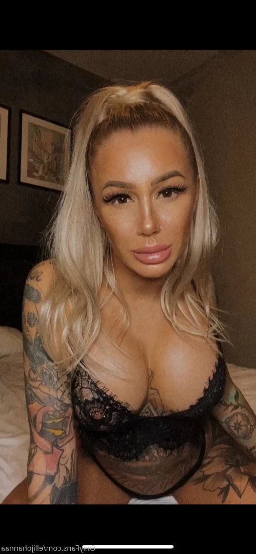 VIDEOCALLS AND CUSTOMS TODAY 🖤 [ ellijohannaa ] Onlyfans leaked photo 10957973 on Hotleaks.tv