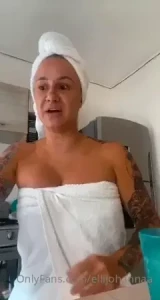 VIDEOCALLS AND CUSTOMS TODAY 🖤 [ ellijohannaa ] Onlyfans leaked video 12904818 on Hotleaks.tv