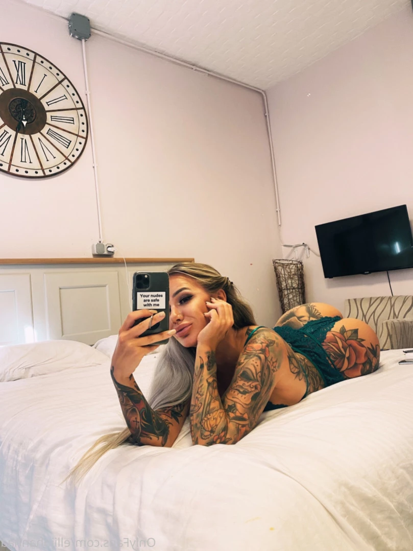 VIDEOCALLS AND CUSTOMS TODAY 🖤 [ ellijohannaa ] Onlyfans leaked photo 13194723 on Hotleaks.tv