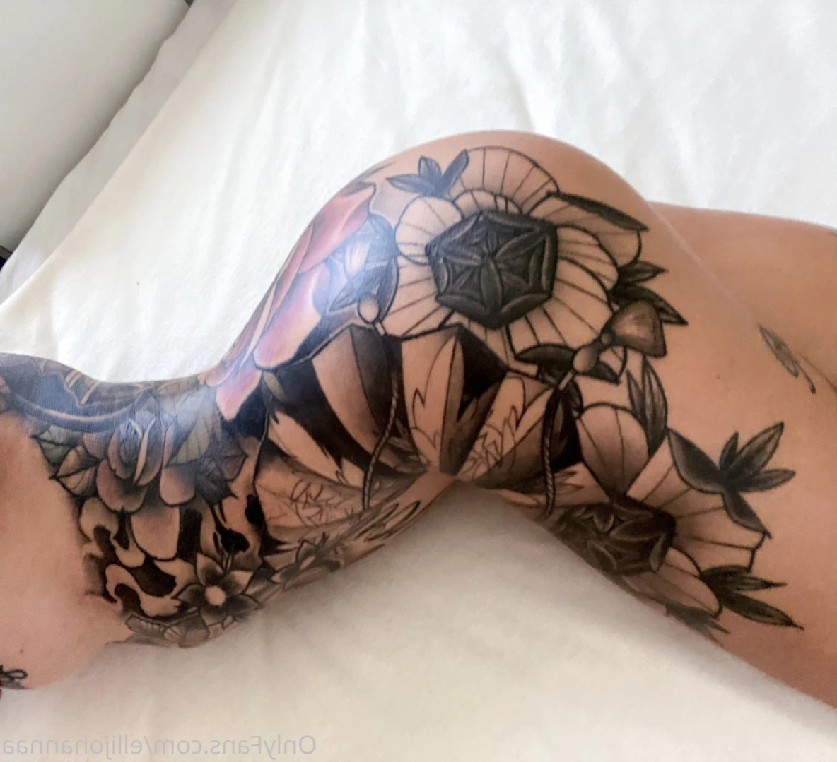 VIDEOCALLS AND CUSTOMS TODAY 🖤 [ ellijohannaa ] Onlyfans leaked photo 13440042 on Hotleaks.tv