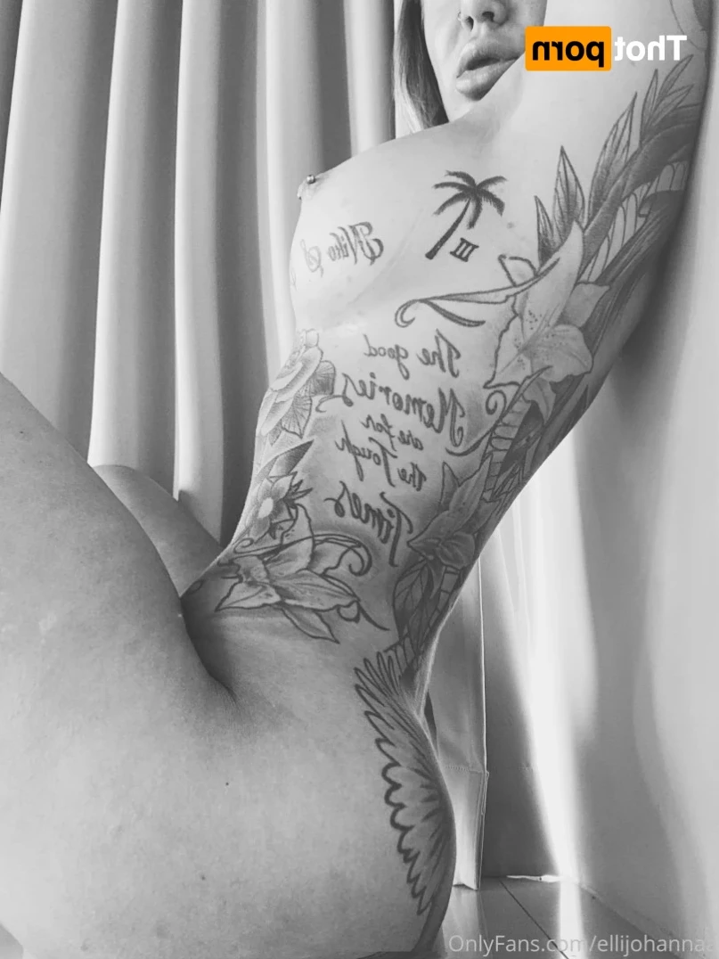 VIDEOCALLS AND CUSTOMS TODAY 🖤 [ ellijohannaa ] Onlyfans leaked photo 13765167 on Hotleaks.tv