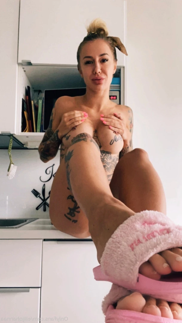 VIDEOCALLS AND CUSTOMS TODAY 🖤 [ ellijohannaa ] Onlyfans leaked photo 13943753 on Hotleaks.tv