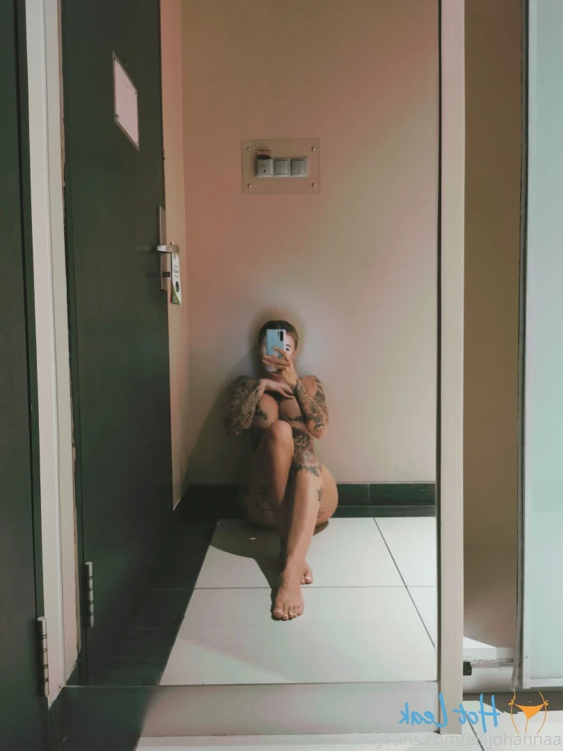 VIDEOCALLS AND CUSTOMS TODAY 🖤 [ ellijohannaa ] Onlyfans leaked photo 14515129 on Hotleaks.tv