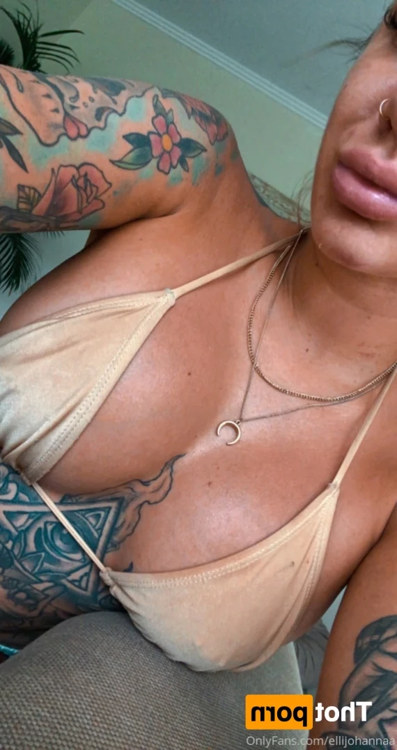 VIDEOCALLS AND CUSTOMS TODAY 🖤 [ ellijohannaa ] Onlyfans leaked photo 15019477 on Hotleaks.tv