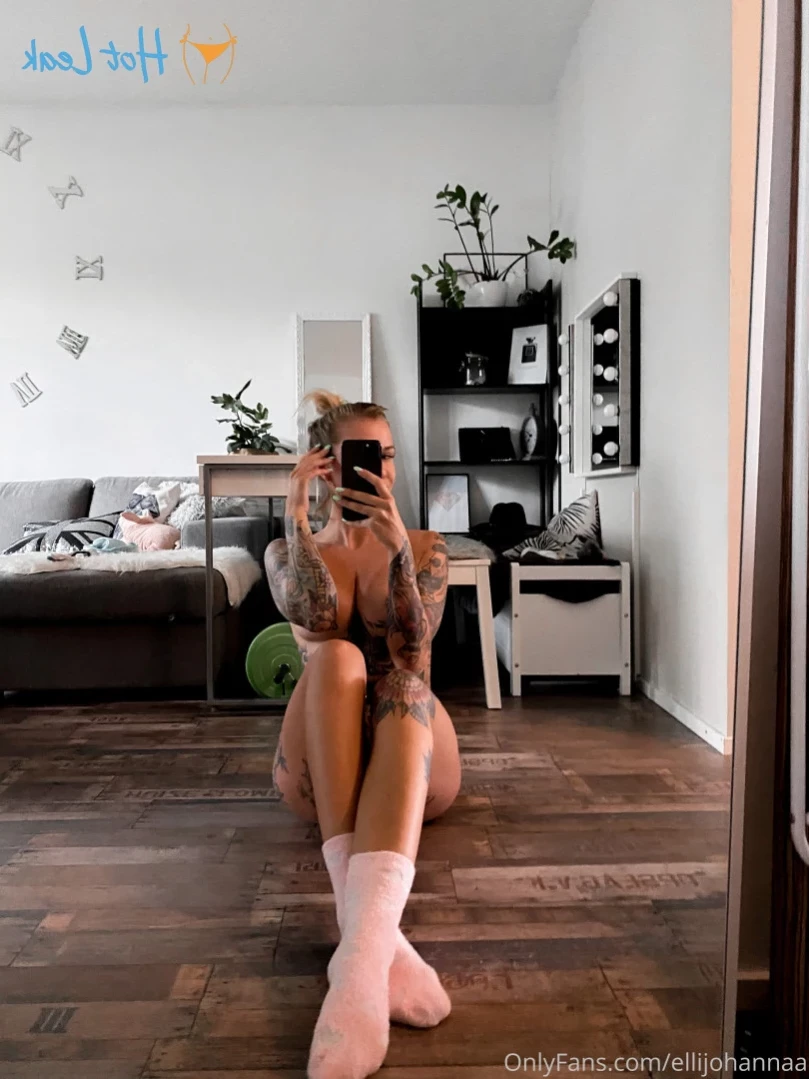 VIDEOCALLS AND CUSTOMS TODAY 🖤 [ ellijohannaa ] Onlyfans leaked photo 15783643 on Hotleaks.tv