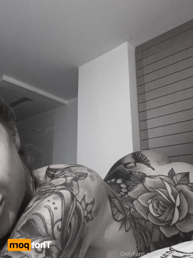 VIDEOCALLS AND CUSTOMS TODAY 🖤 [ ellijohannaa ] Onlyfans leaked photo 15895807 on Hotleaks.tv