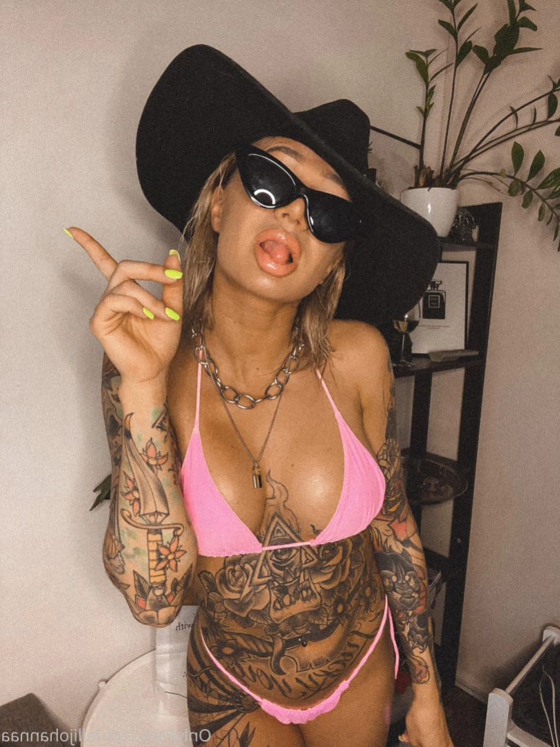 VIDEOCALLS AND CUSTOMS TODAY 🖤 [ ellijohannaa ] Onlyfans leaked photo 16205254 on Hotleaks.tv