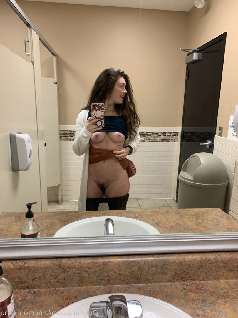 🌬  E M E R S O N [ emerson_cane ] Onlyfans leaked photo 8904750 on Hotleaks.tv