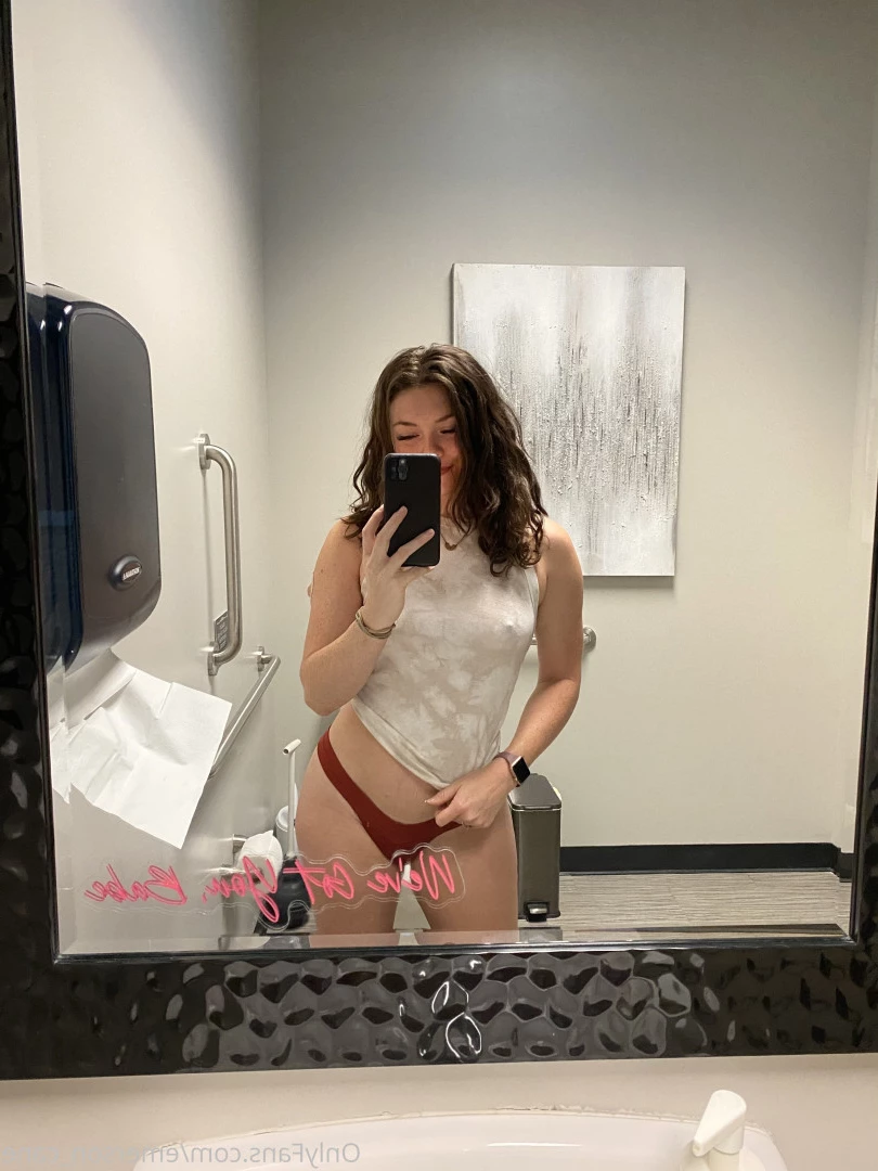 🌬  E M E R S O N [ emerson_cane ] Onlyfans leaked photo 8909973 on Hotleaks.tv