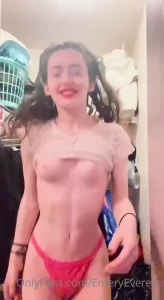 EmeryEverest (PaleLikeIce) [ emeryeverest ] Onlyfans leaked video 10429331 on Hotleaks.tv