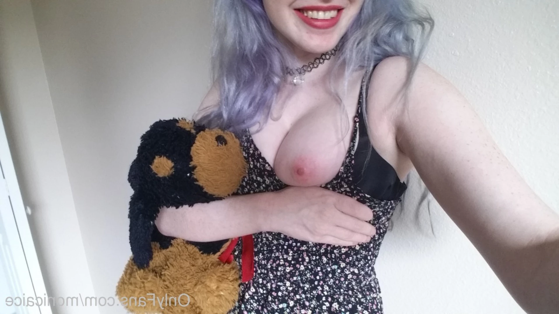 EmeryEverest (PaleLikeIce) [ emeryeverest ] Onlyfans leaked photo 10928707 on Hotleaks.tv