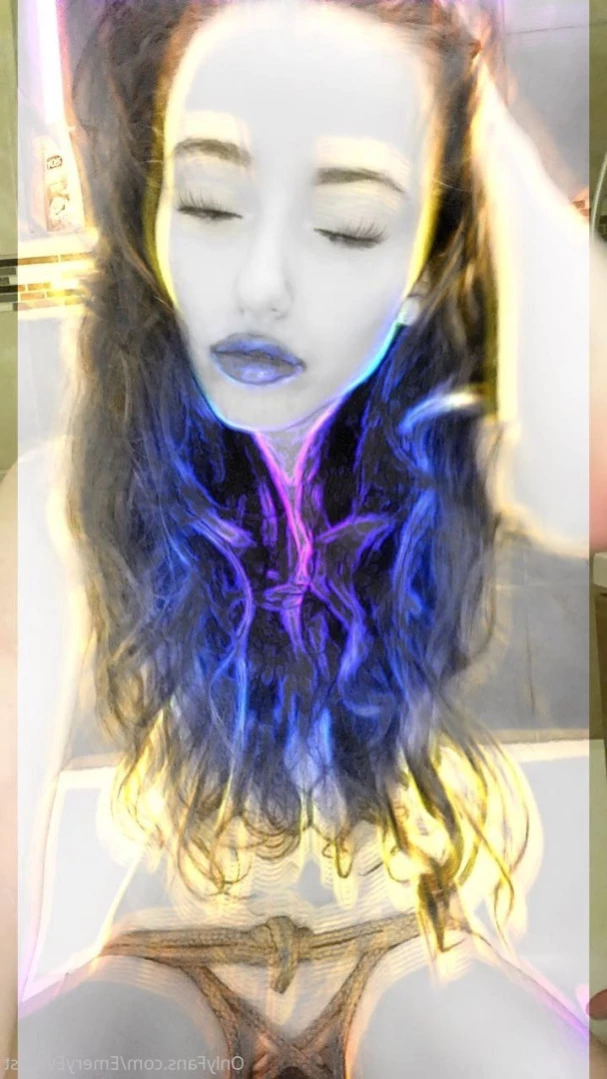 EmeryEverest (PaleLikeIce) [ emeryeverest ] Onlyfans leaked photo 11763421 on Hotleaks.tv