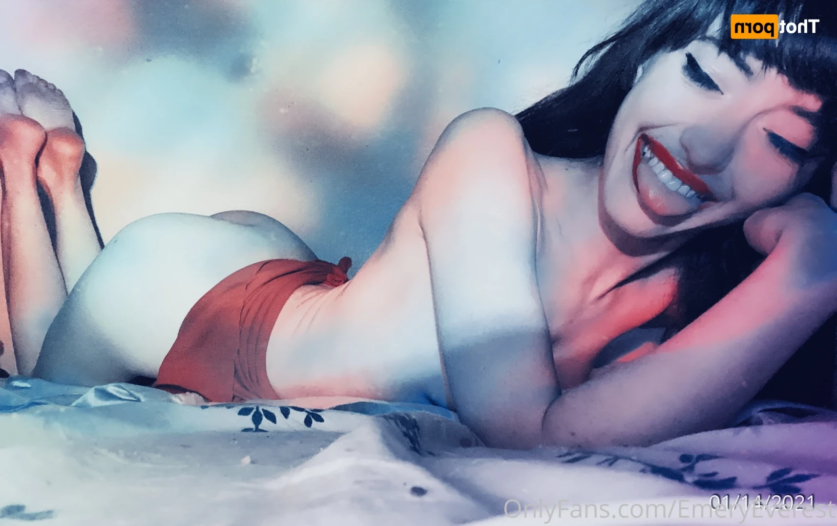 EmeryEverest (PaleLikeIce) [ emeryeverest ] Onlyfans leaked photo 12022497 on Hotleaks.tv