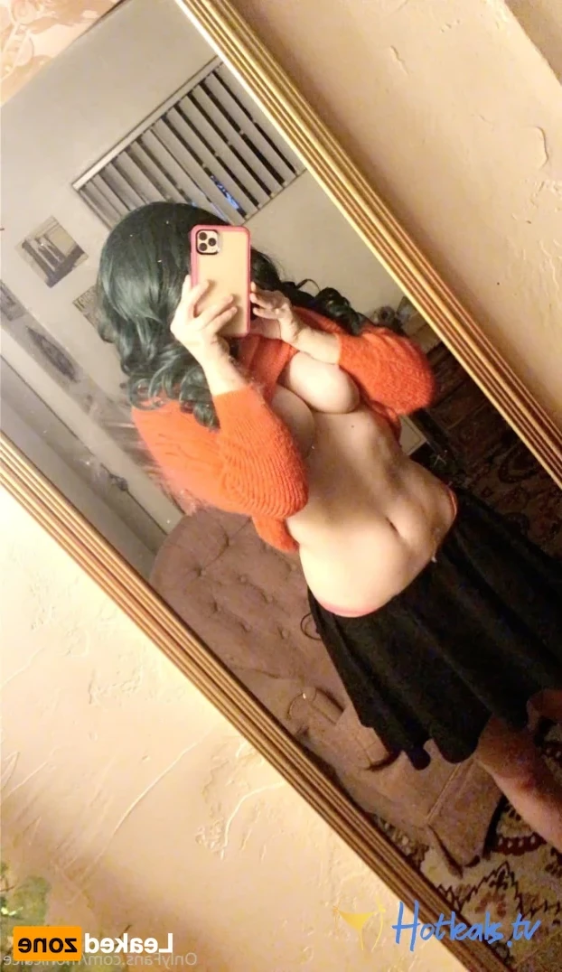 EmeryEverest (PaleLikeIce) [ emeryeverest ] Onlyfans leaked photo 13954130 on Hotleaks.tv