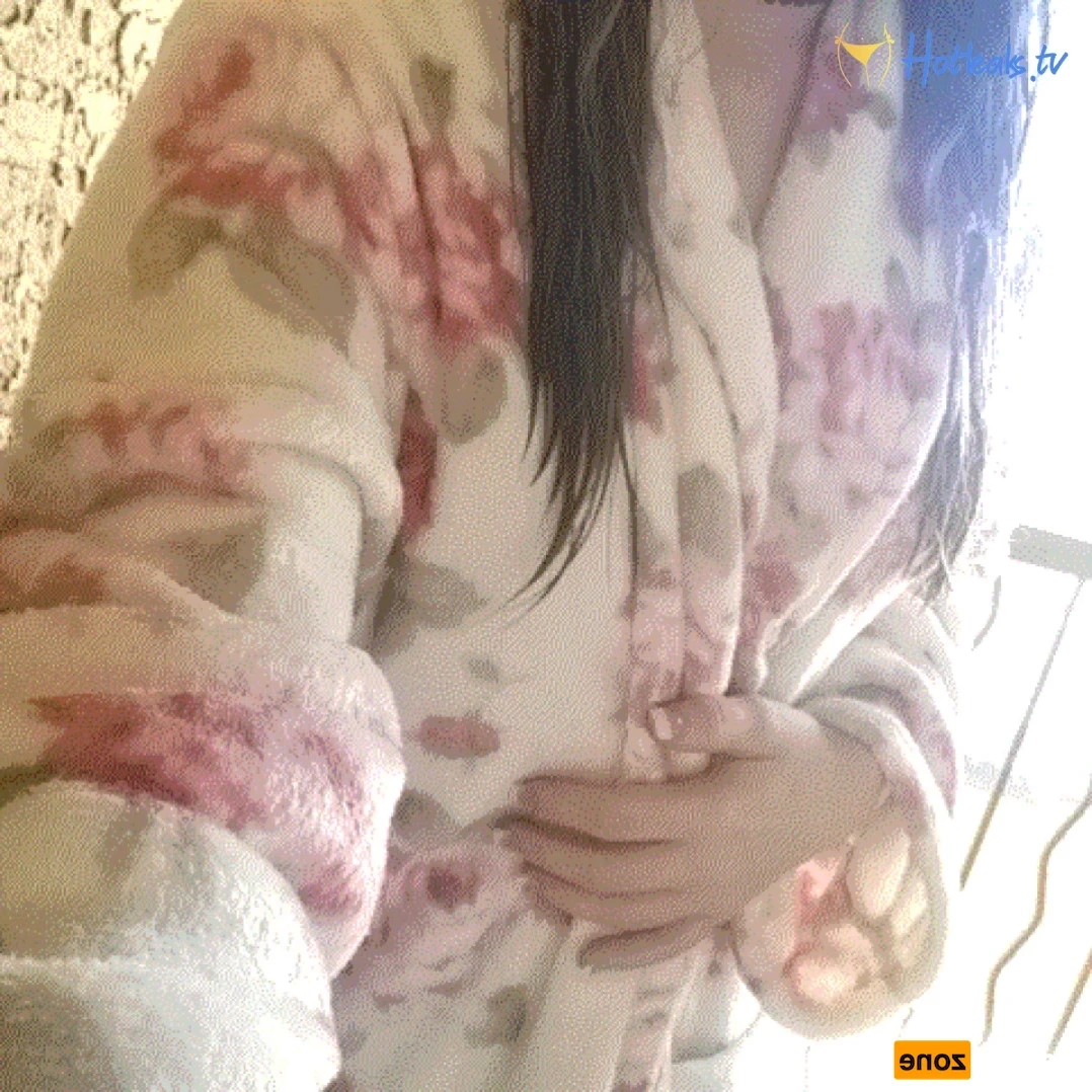 EmeryEverest (PaleLikeIce) [ emeryeverest ] Onlyfans leaked photo 14004050 on Hotleaks.tv