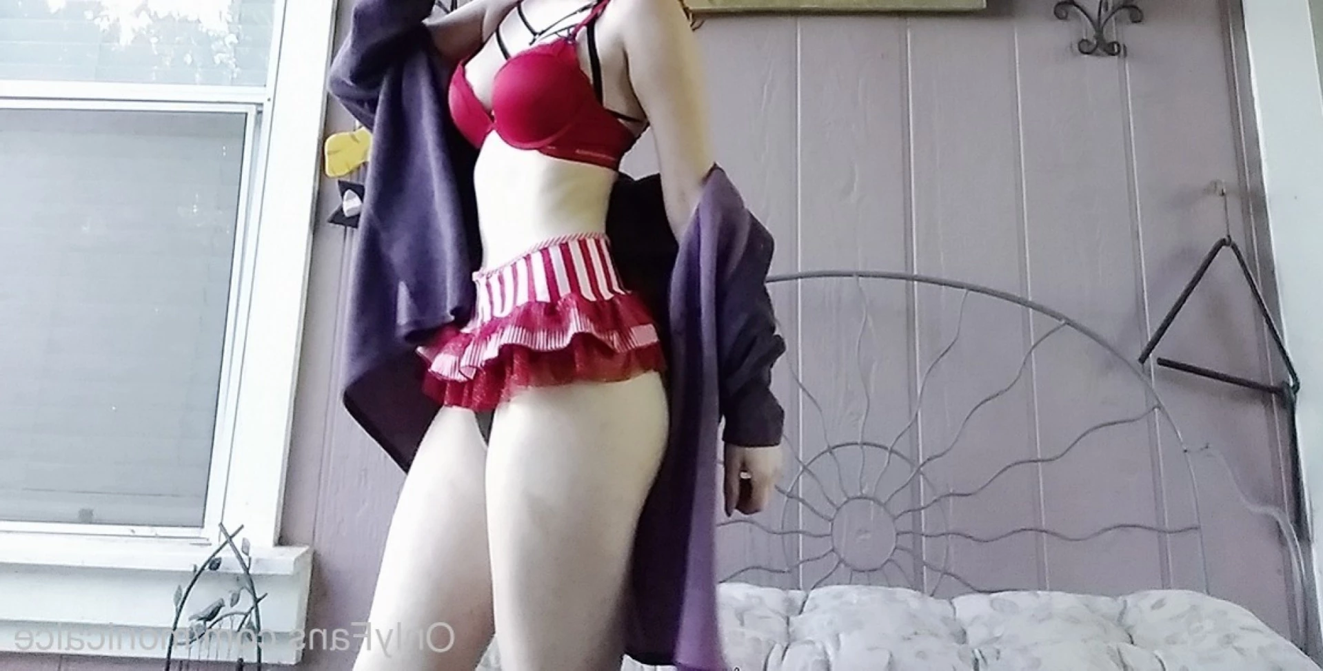 EmeryEverest (PaleLikeIce) [ emeryeverest ] Onlyfans leaked photo 14090749 on Hotleaks.tv